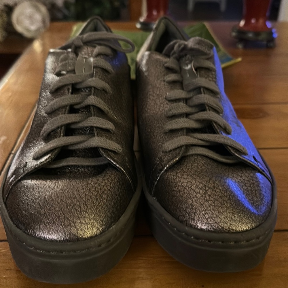 Naked Feet Metallic Black/Bronze Sneakers New!